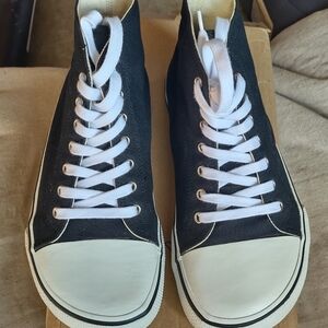 Bohempia ORIK Stylish Black and White High-Top Sneakers
